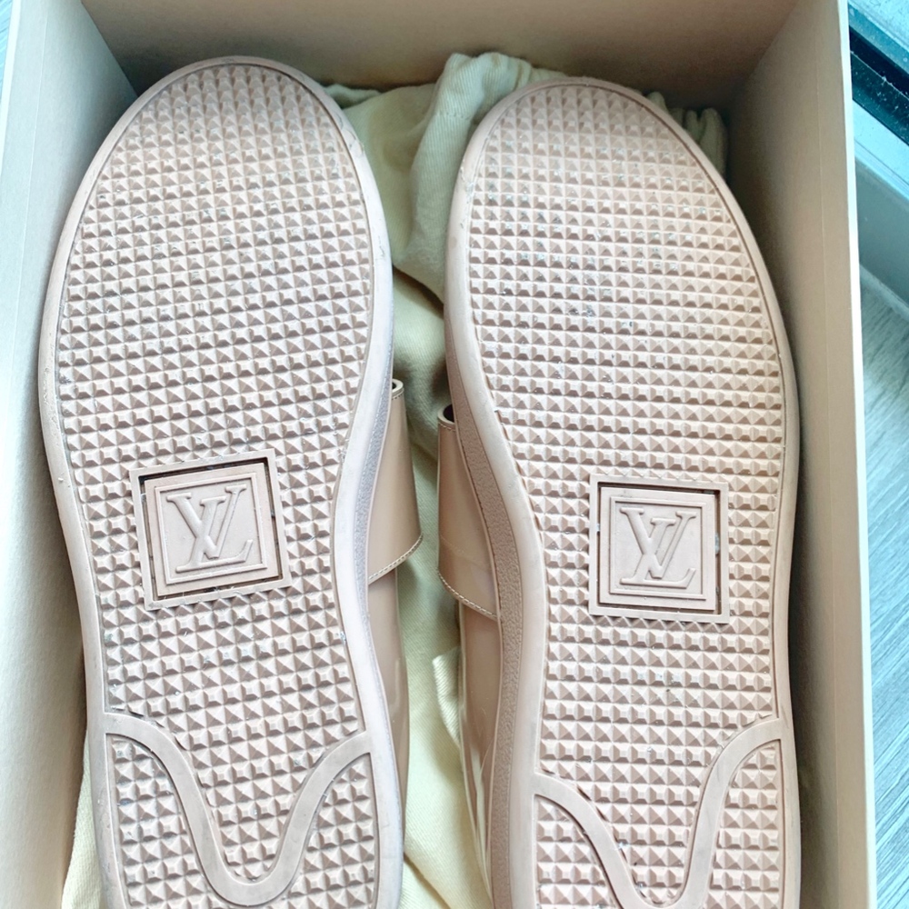 Louis Vuitton NUDE/TAN Frontrow Sneakers - Picture 8 of 8